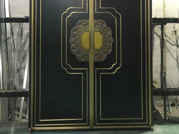 廣東銅門廠家愛唯銅藝——新中式風格銅門定制產(chǎn)品