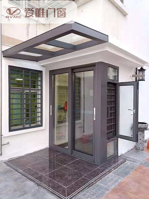安裝愛唯門窗之后
